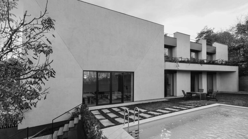 DECONSTRUCTED CUBE HOUSE